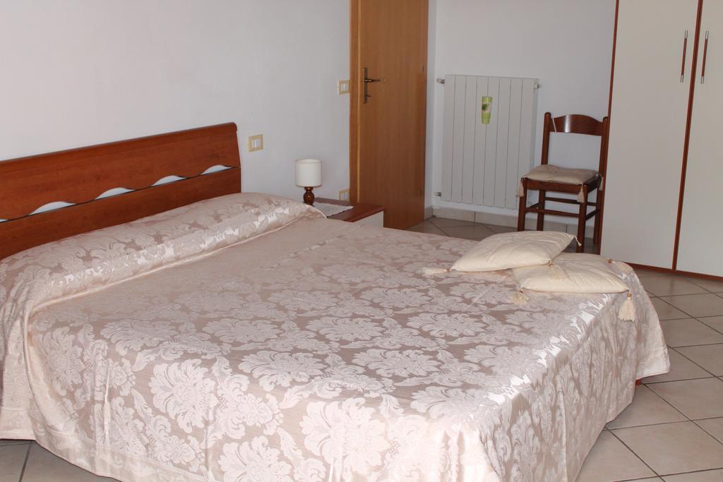 Agriturismo Susanna E Atria Bibbona Habitación foto